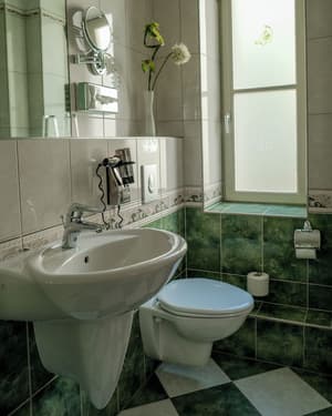 thumbnail: Bathroom
