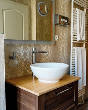thumbnail: Bathroom