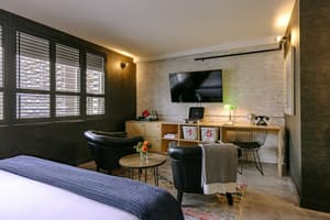 thumbnail: Room