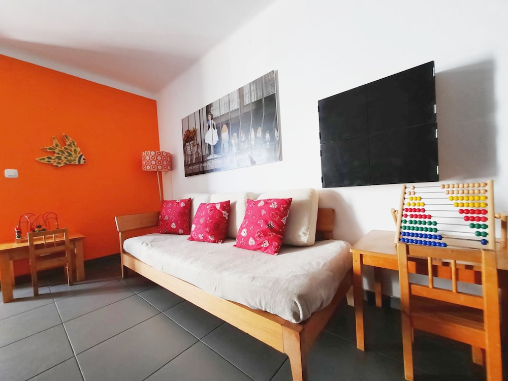 Children's theme room