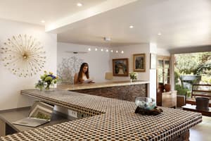 thumbnail: Reception hall