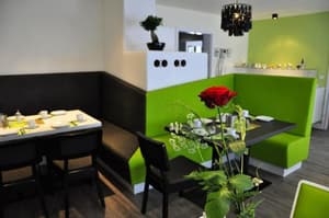 thumbnail: Restaurant