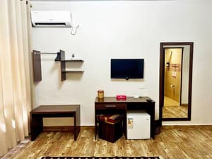 thumbnail: Room