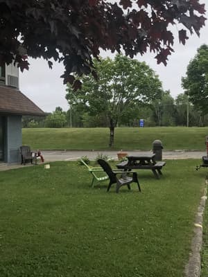 thumbnail: BBQ/picnic area