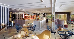 thumbnail: Breakfast area