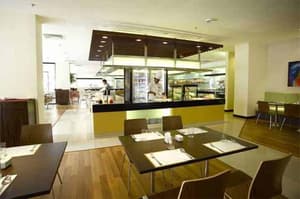 thumbnail: Restaurant