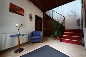 thumbnail: Staircase
