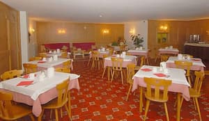 thumbnail: Breakfast area