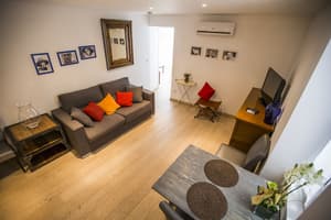 thumbnail: Living room