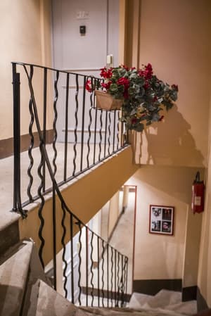 thumbnail: Staircase