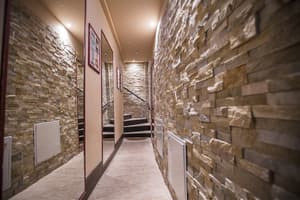 thumbnail: Hallway