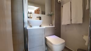 thumbnail: Bathroom