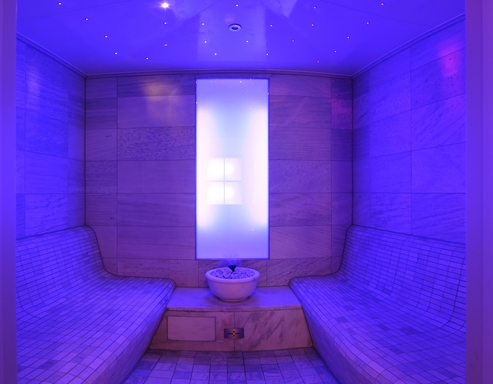 Steam room
