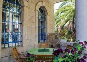 thumbnail: Terrace/patio