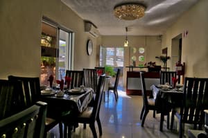 thumbnail: Breakfast area
