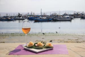 thumbnail: Dining
