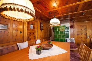 thumbnail: Breakfast area