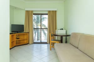 thumbnail: Living room