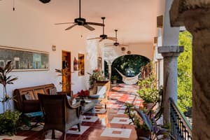 thumbnail: Terrace/patio