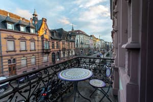 thumbnail: Balcony