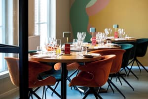 thumbnail: Restaurant