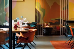 thumbnail: Restaurant