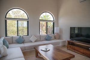 thumbnail: Living area