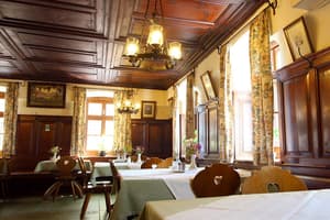 thumbnail: Dining