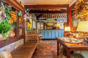 thumbnail: Interior