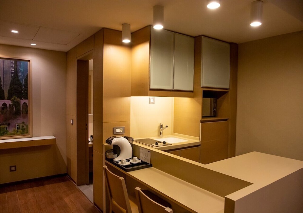 Private kitchenette