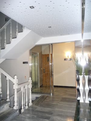 thumbnail: Staircase