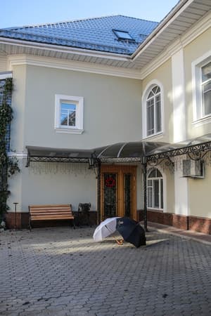 thumbnail: Porch