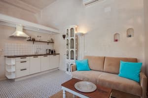 thumbnail: Living room