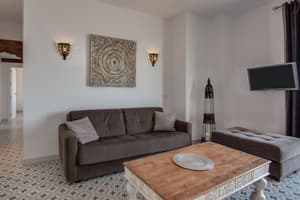 thumbnail: Living room