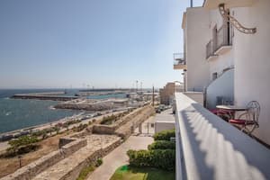 thumbnail: Balcony view