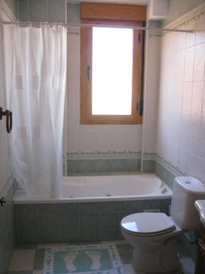thumbnail: 20905838.jpg