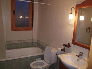 thumbnail: 20866091.jpg