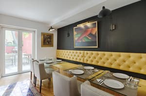 thumbnail: Breakfast area