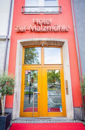 thumbnail: Property entrance