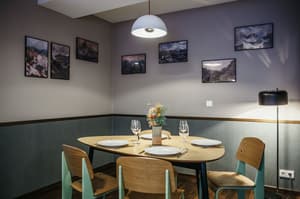 thumbnail: Dining room