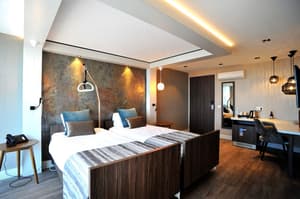 thumbnail: Rooms