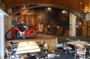 thumbnail: Restaurant