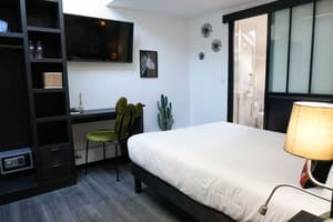 thumbnail: Room