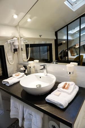thumbnail: Bathroom