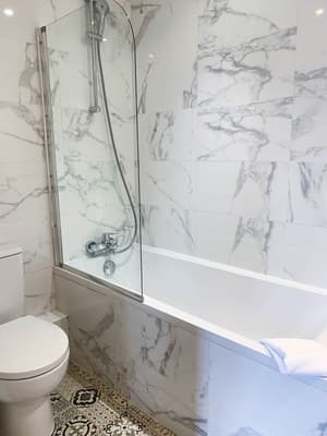 thumbnail: Bathroom