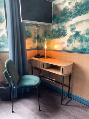 thumbnail: Interior
