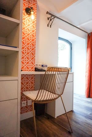 thumbnail: Interior