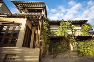 thumbnail: Exterior