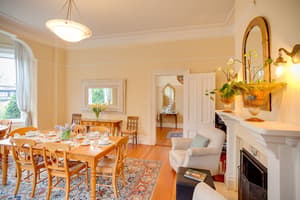 thumbnail: Breakfast area