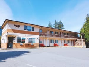 thumbnail: Exterior